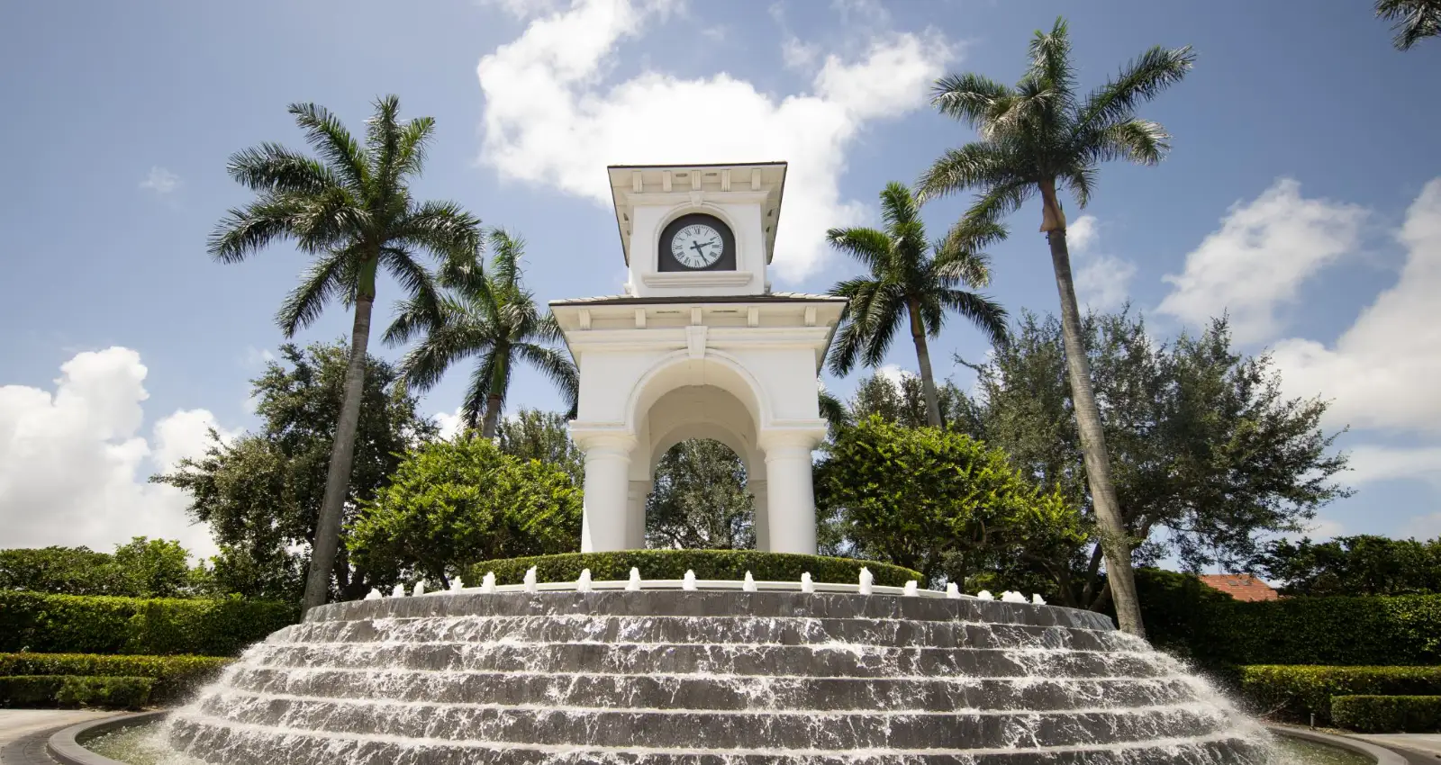 The Broken Sound clock tower and fountain