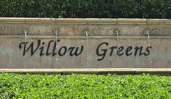 Willow Greens entrance sign